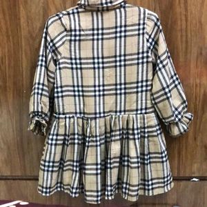 Burberry Print Warm Dress Style Top