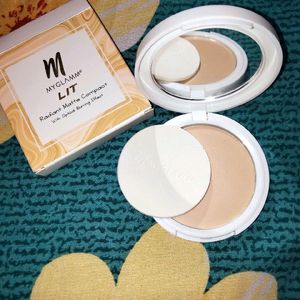 Myglamm Compact