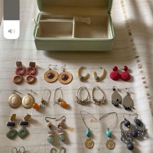 Combo Of 14 Earrings With Jewellery Box