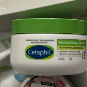 Cetaphil Moisturising Cream