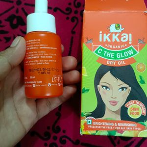 Ikkai by lotus vitamin c Dry oil