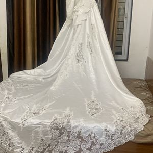 Wedding Gown So Beautiful 🤩