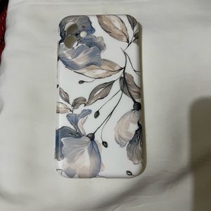 Iphone 11 Floral Cover