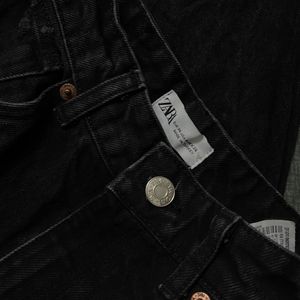 Black ZARA denims