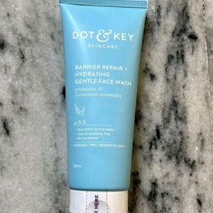 Dot & Key Barrier Repair Facewash