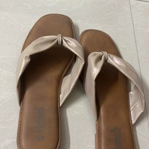 Flats For Women