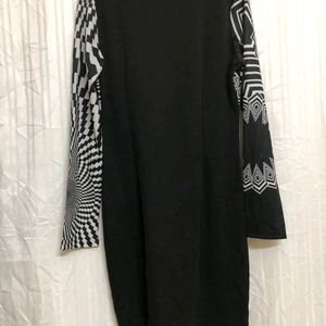 101 Idees Black Printed Dress