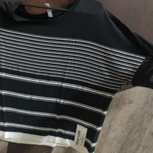 Black Linning Tops