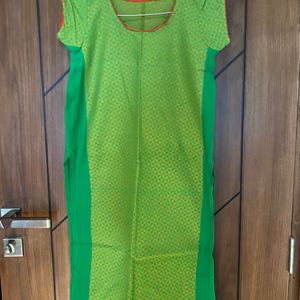 Green Kurti