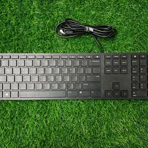 HP 320K Wired Desktop Noiseless Keyboard