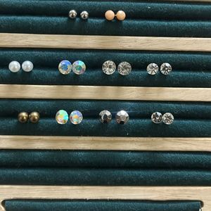 Pack Of 10 Small Studs