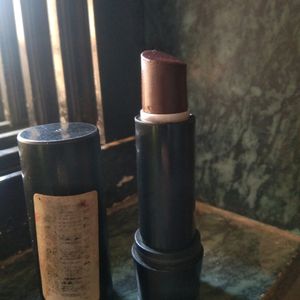 Elle 17 chocolate Brown Shade Creamy Lipstick