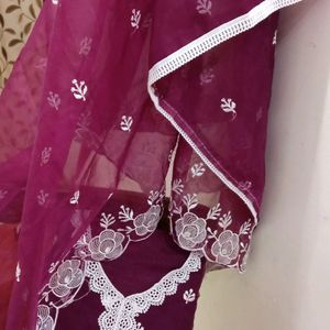 🆕A Beautiful Organza Unstitched Suit