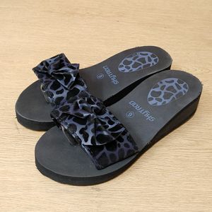 New Women Fashionable & Comfortable Slipper Size-6