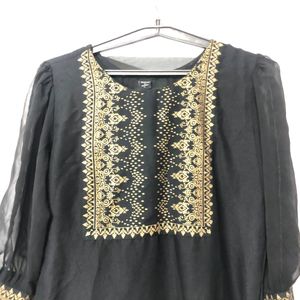 Black Net Sleeves Kurti With Beautiful Print