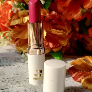 MyGlamm LIT Satin Matte Lipstick- Mauve Shade