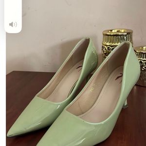 pista green heel