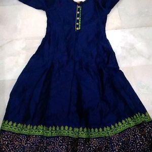 🔴anarkali Kurta For Women With Golden Dupatta