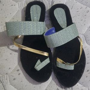 Fancy Black Flat Slippers Cahppal For Woman