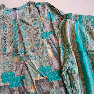 Kurta Set With Dupataa