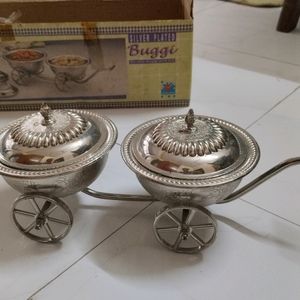 serving bowl set with chariot style