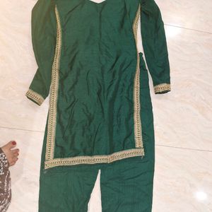 Beautiful Green Kurti Panit