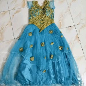 PARTY WEAR GOWN[WITH LEGIS & DUPATTA]