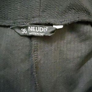 NEUDIS Pleated Formal Pants