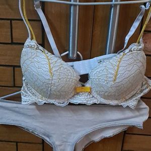 Combo Of  Six Imported Fabric Bra N Panty