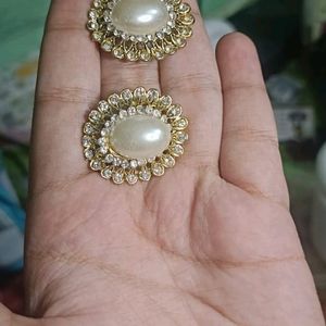 White Stone Stud