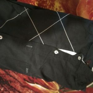 L Size Black Shirt