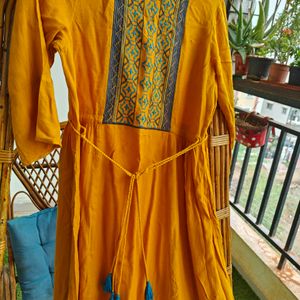 Beautiful Thread Work Kurta Without Leggings