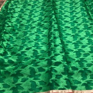 Formal Green Saree For Grabs