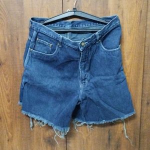 Unisex Denim Shorts In Size 38