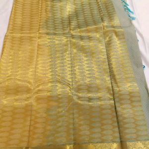 New Pattu Saree With Aari Work Blouse Unused