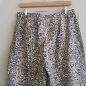 Black & White Trouser For Women