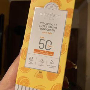 Dot & Key Vit C Sunscreen