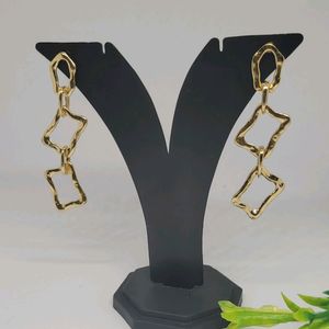 Link Earrings