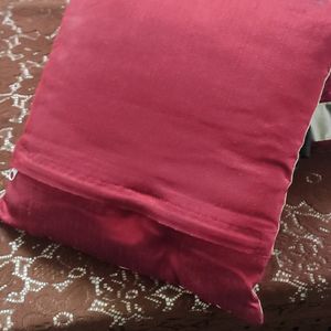 3 CUSHION PILLOWS WITH COVER