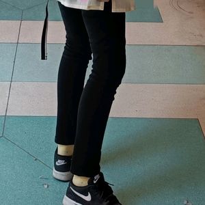 Levi's Black Skinny Jeans