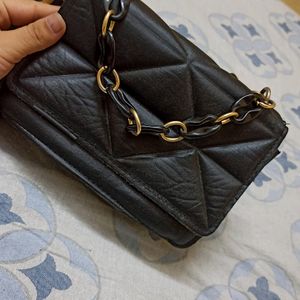 Small Sling/ Handbag 👜