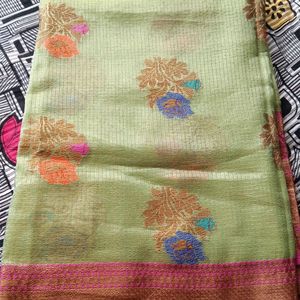 Pista Green Beautiful Chanderi Silk Saree🤩