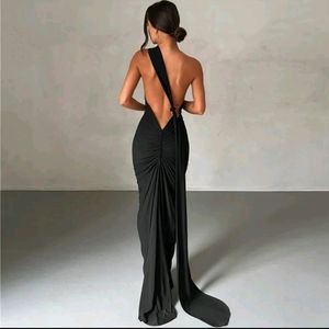 Newme Backless Maxi Dress