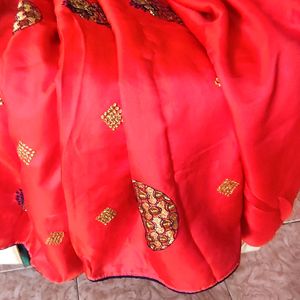 New partywear Fashion Saree Peecoak  Silk