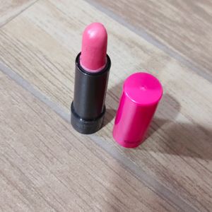 3 Different Lipsticks