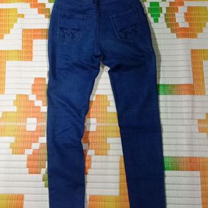 women skiny jeans