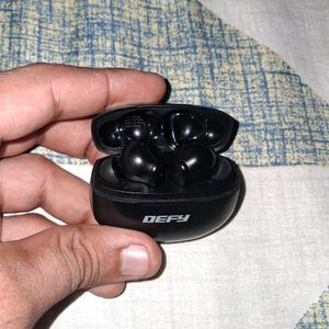 Defy Gravity Z Earbuds