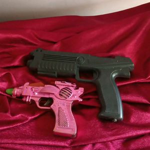 Set Of 2 Toy Guns