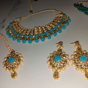 2 Beautiful Jewellery