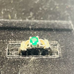 Green Stoned Ring With hearts on sides